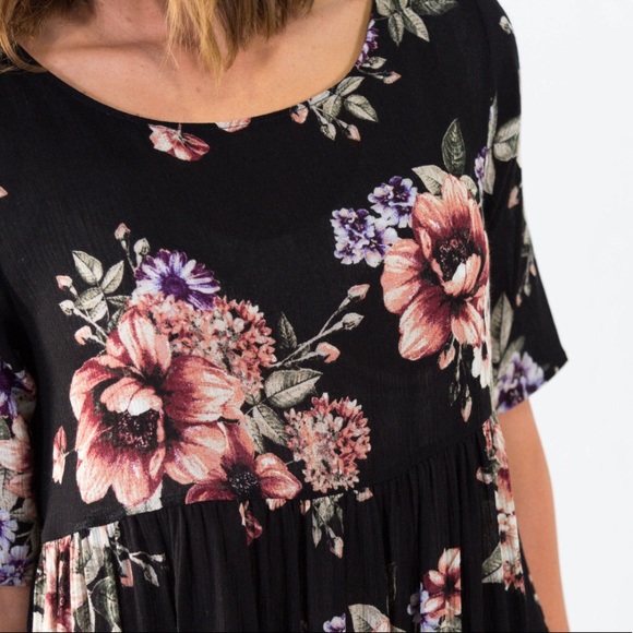 *1 left, size small Black Floral Dress - Picture 4 of 4